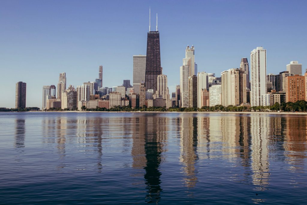 Lake Michigan mit Blick auf den Willis Tower