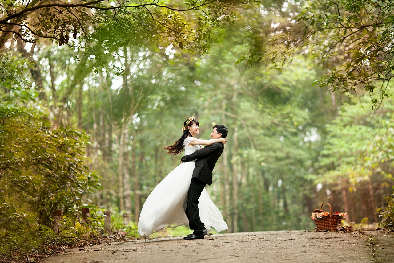 Usa den in einen heiraten amerikaner Eheschließung in
