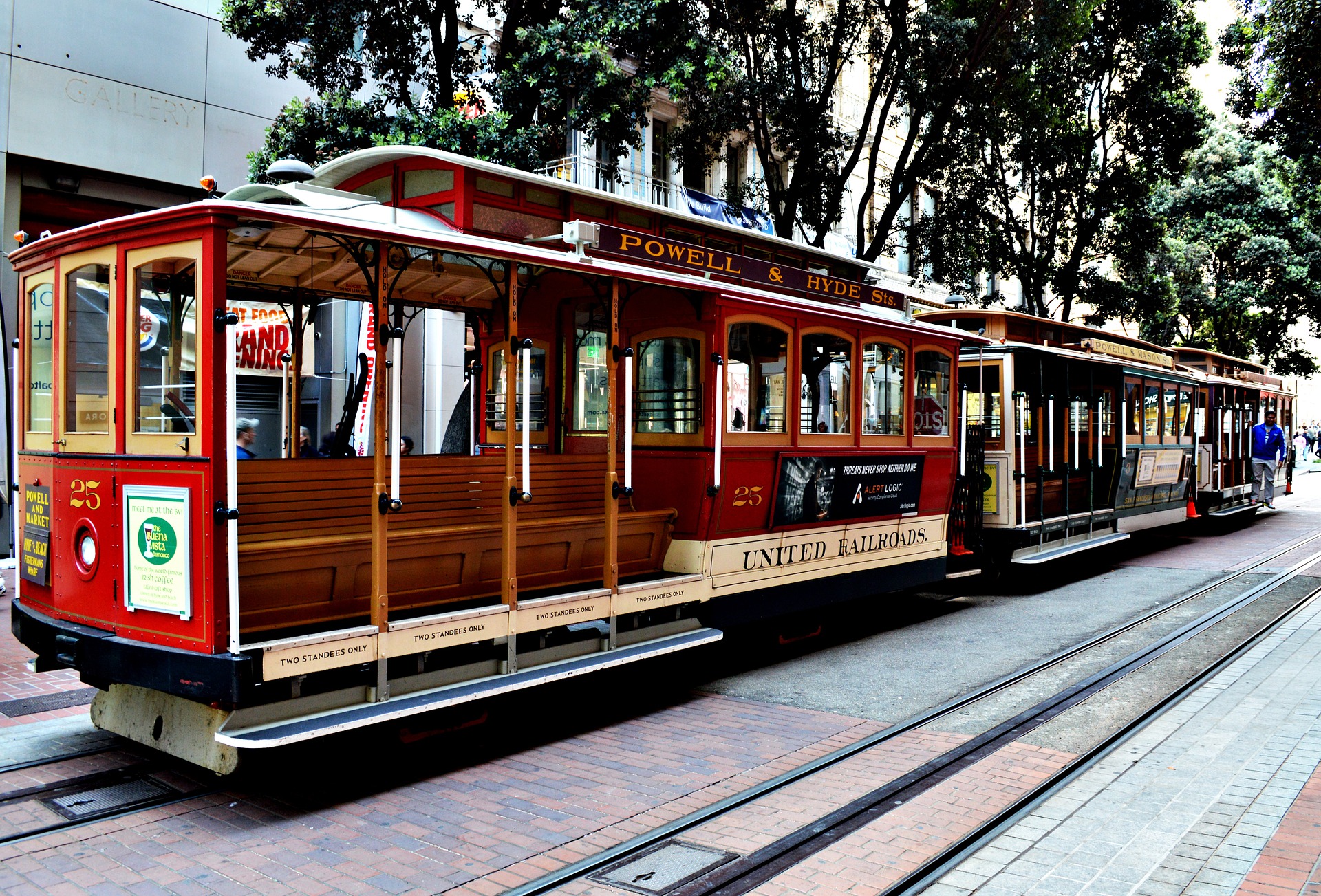 Wann wurden die Cable Cars in San Francisco gebaut?