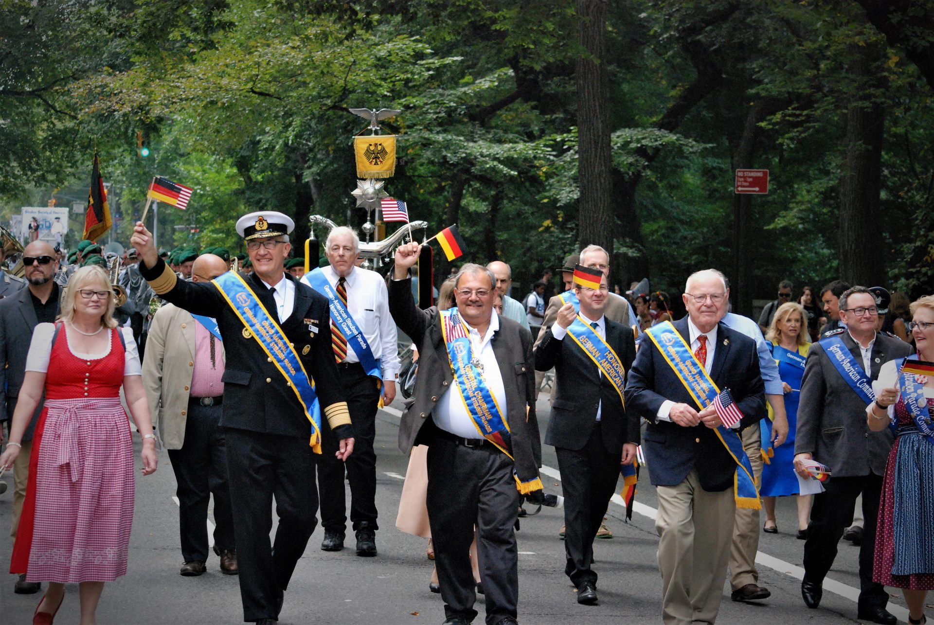 Steubenparade in New York City Folklore und viel Prominenz